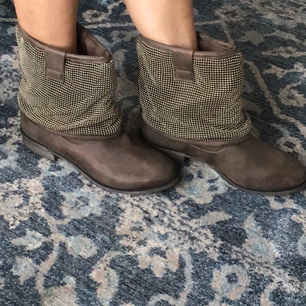 Sasha brown booties.